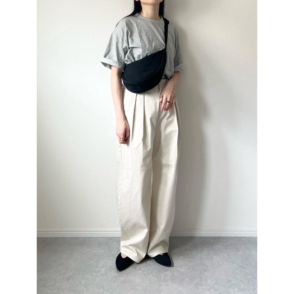 {{.FirstItem.Brand.Name}}({{.FirstItem.Brand.NameKana}})の「{{.FirstItem.Name}}」を使った{{.PostType}}
