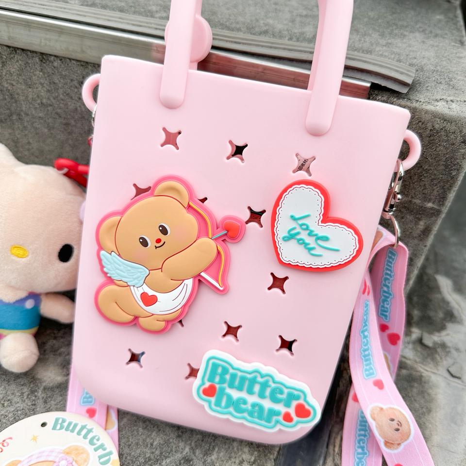 {{.FirstItem.Brand.Name}}({{.FirstItem.Brand.NameKana}})の「{{.FirstItem.Name}}」を使った{{.PostType}}