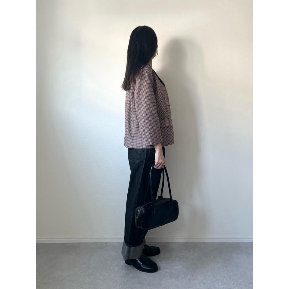 {{.FirstItem.Brand.Name}}({{.FirstItem.Brand.NameKana}})の「{{.FirstItem.Name}}」を使った{{.PostType}}