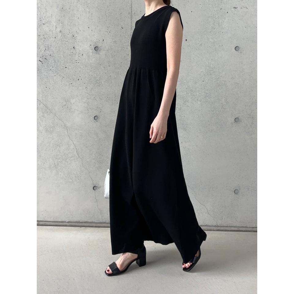 {{.FirstItem.Brand.Name}}({{.FirstItem.Brand.NameKana}})の「{{.FirstItem.Name}}」を使った{{.PostType}}