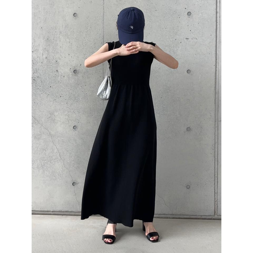 {{.FirstItem.Brand.Name}}({{.FirstItem.Brand.NameKana}})の「{{.FirstItem.Name}}」を使った{{.PostType}}