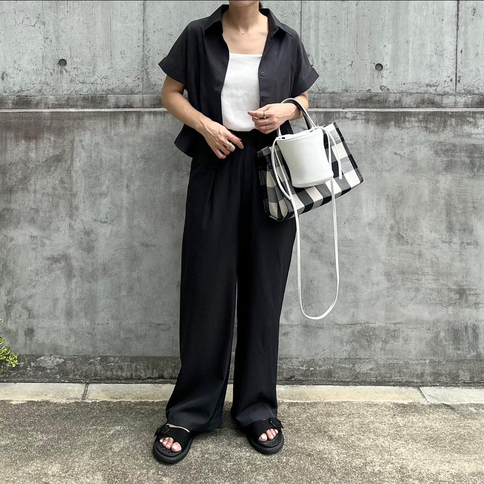 {{.FirstItem.Brand.Name}}({{.FirstItem.Brand.NameKana}})の「{{.FirstItem.Name}}」を使った{{.PostType}}