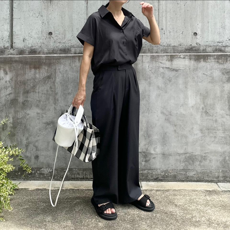 {{.FirstItem.Brand.Name}}({{.FirstItem.Brand.NameKana}})の「{{.FirstItem.Name}}」を使った{{.PostType}}