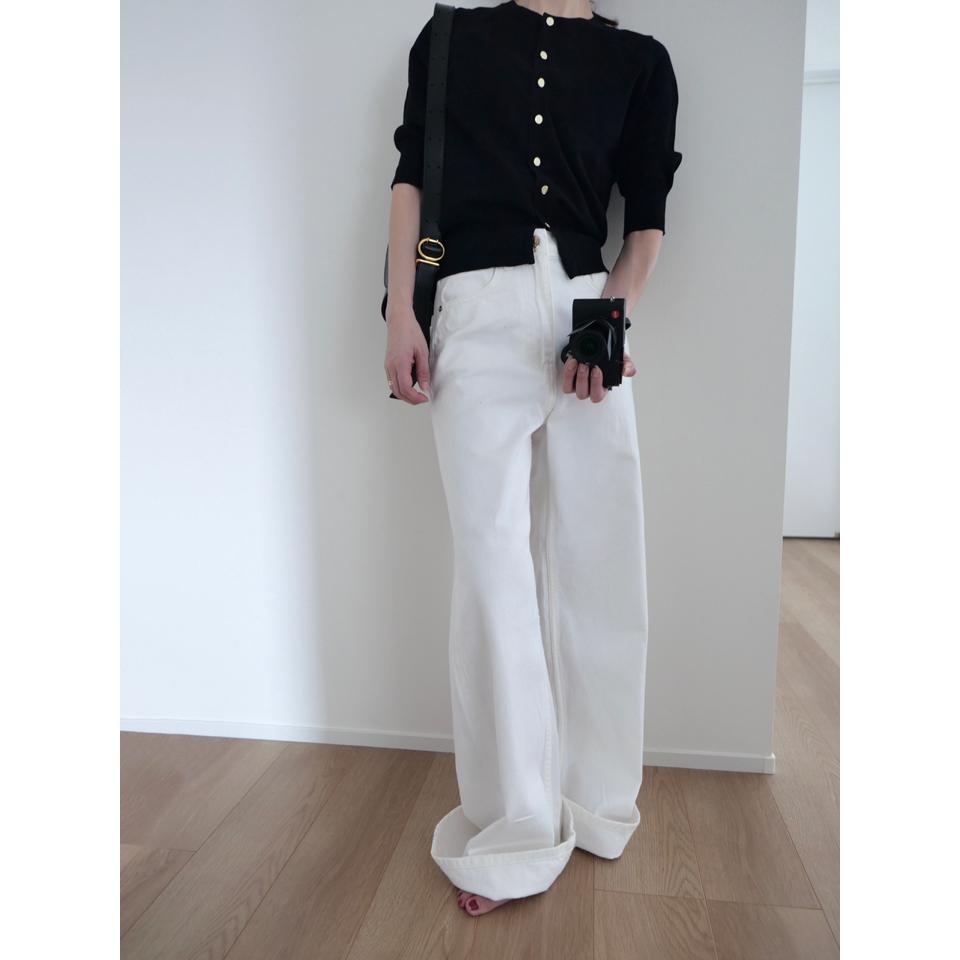 {{.FirstItem.Brand.Name}}({{.FirstItem.Brand.NameKana}})の「{{.FirstItem.Name}}」を使った{{.PostType}}