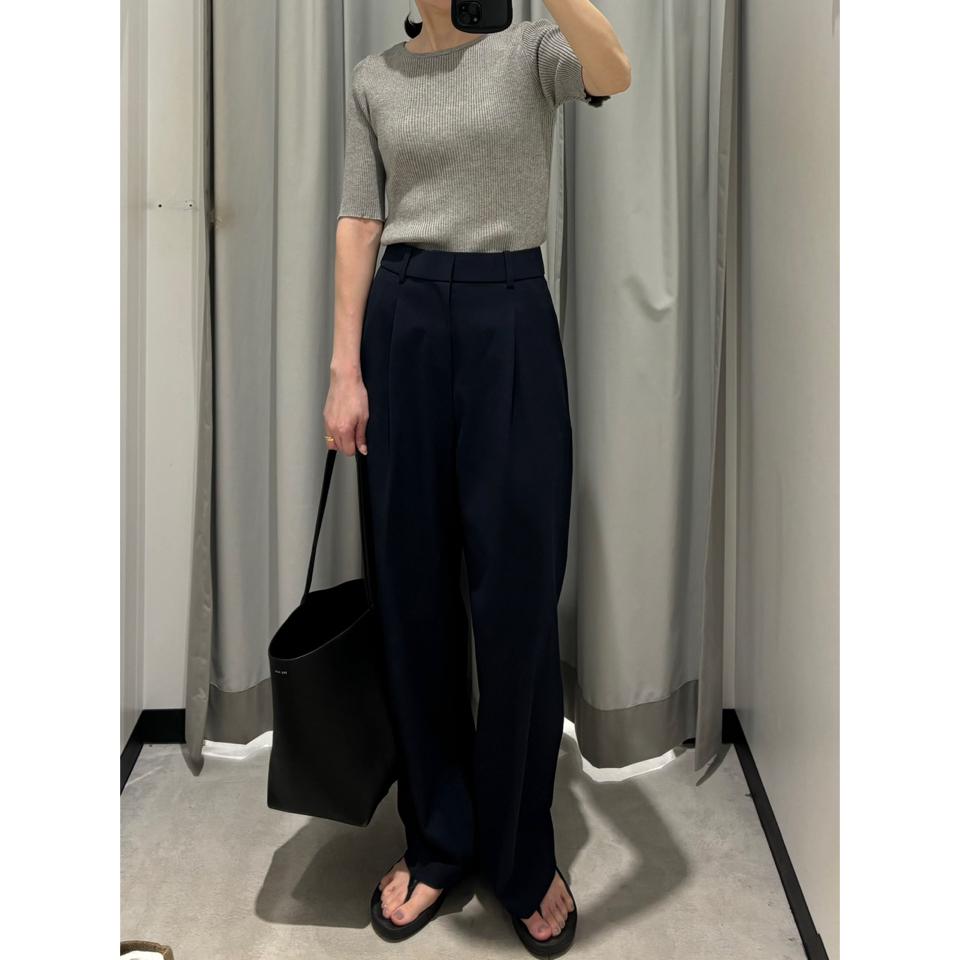 {{.FirstItem.Brand.Name}}({{.FirstItem.Brand.NameKana}})の「{{.FirstItem.Name}}」を使った{{.PostType}}