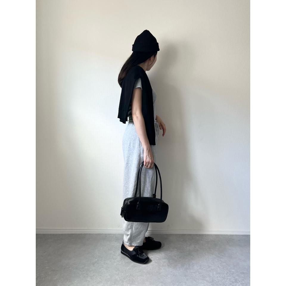 {{.FirstItem.Brand.Name}}({{.FirstItem.Brand.NameKana}})の「{{.FirstItem.Name}}」を使った{{.PostType}}