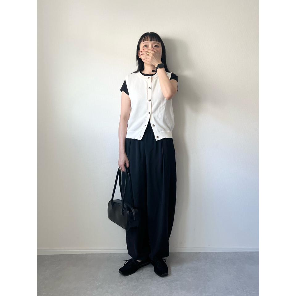 {{.FirstItem.Brand.Name}}({{.FirstItem.Brand.NameKana}})の「{{.FirstItem.Name}}」を使った{{.PostType}}