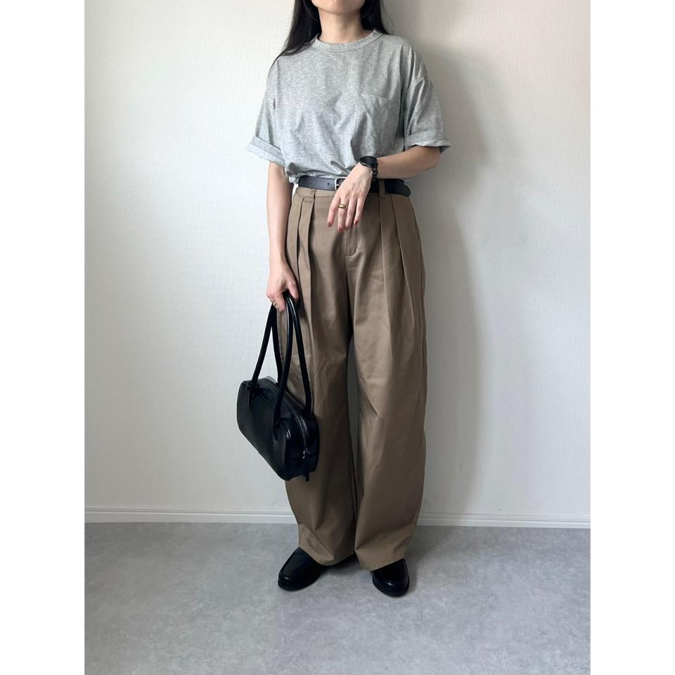 {{.FirstItem.Brand.Name}}({{.FirstItem.Brand.NameKana}})の「{{.FirstItem.Name}}」を使った{{.PostType}}