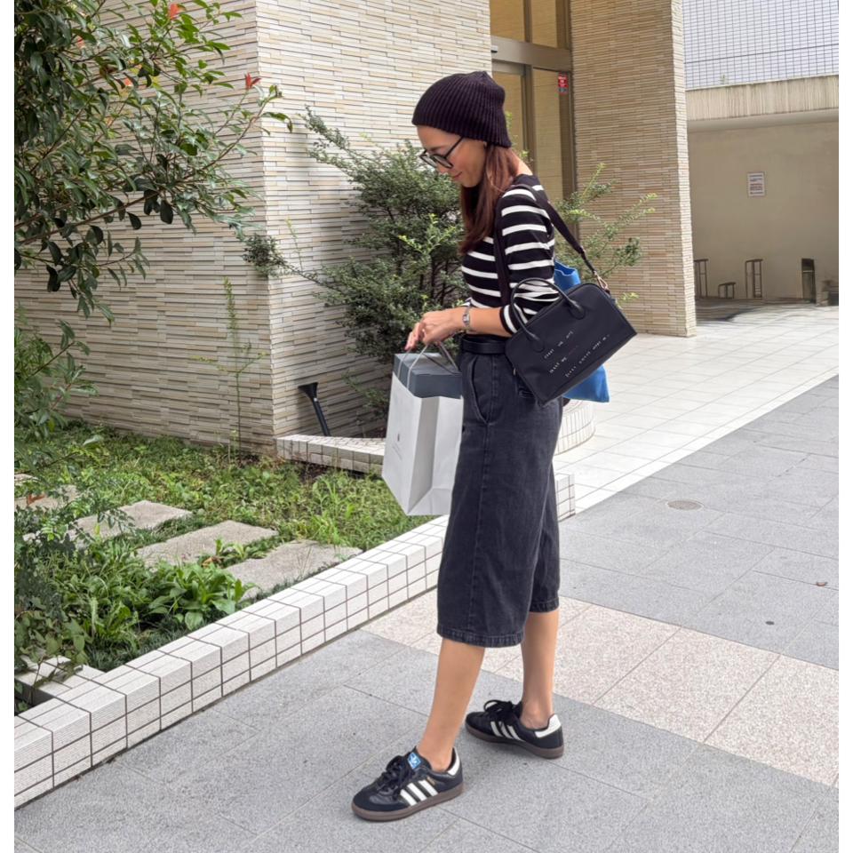 {{.FirstItem.Brand.Name}}({{.FirstItem.Brand.NameKana}})の「{{.FirstItem.Name}}」を使った{{.PostType}}