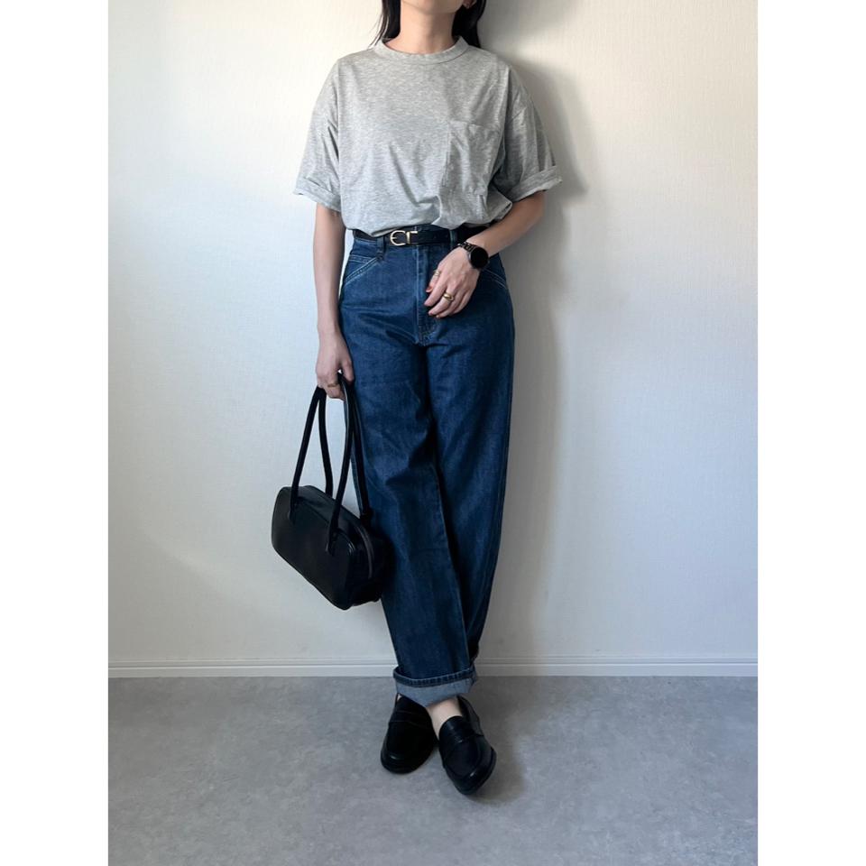 {{.FirstItem.Brand.Name}}({{.FirstItem.Brand.NameKana}})の「{{.FirstItem.Name}}」を使った{{.PostType}}