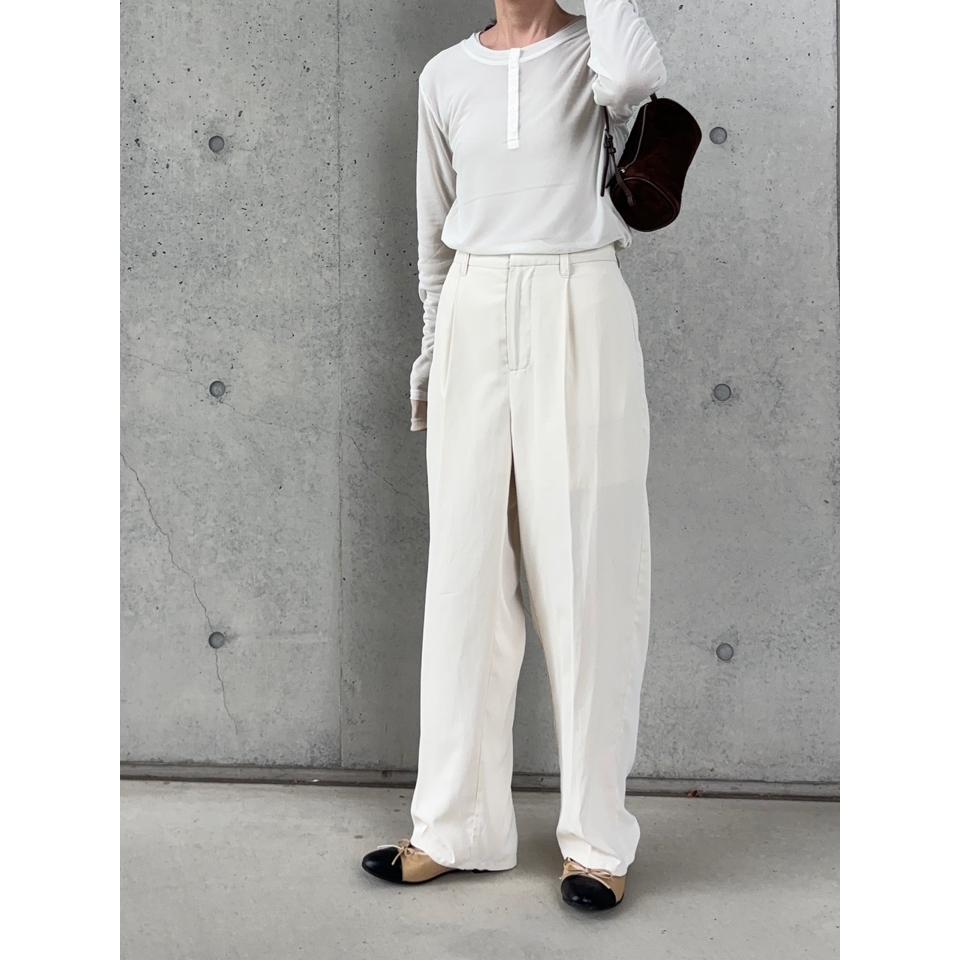 {{.FirstItem.Brand.Name}}({{.FirstItem.Brand.NameKana}})の「{{.FirstItem.Name}}」を使った{{.PostType}}