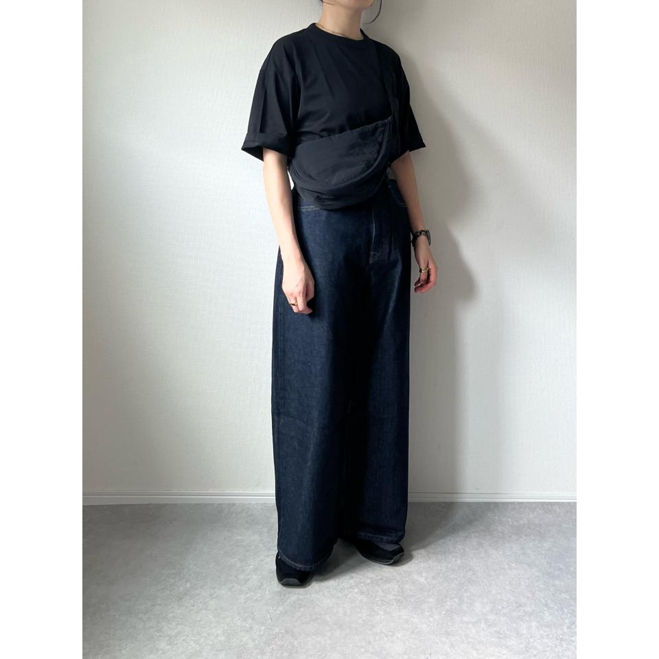 {{.FirstItem.Brand.Name}}({{.FirstItem.Brand.NameKana}})の「{{.FirstItem.Name}}」を使った{{.PostType}}
