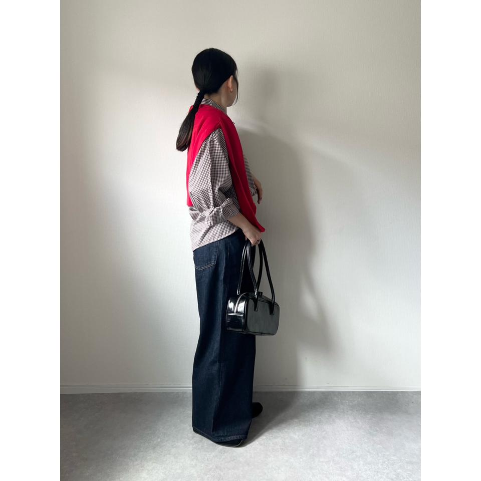 {{.FirstItem.Brand.Name}}({{.FirstItem.Brand.NameKana}})の「{{.FirstItem.Name}}」を使った{{.PostType}}