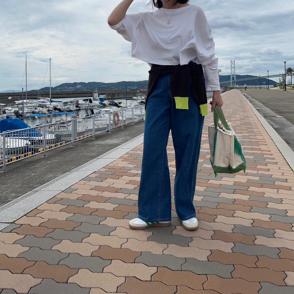 {{.FirstItem.Brand.Name}}({{.FirstItem.Brand.NameKana}})の「{{.FirstItem.Name}}」を使った{{.PostType}}