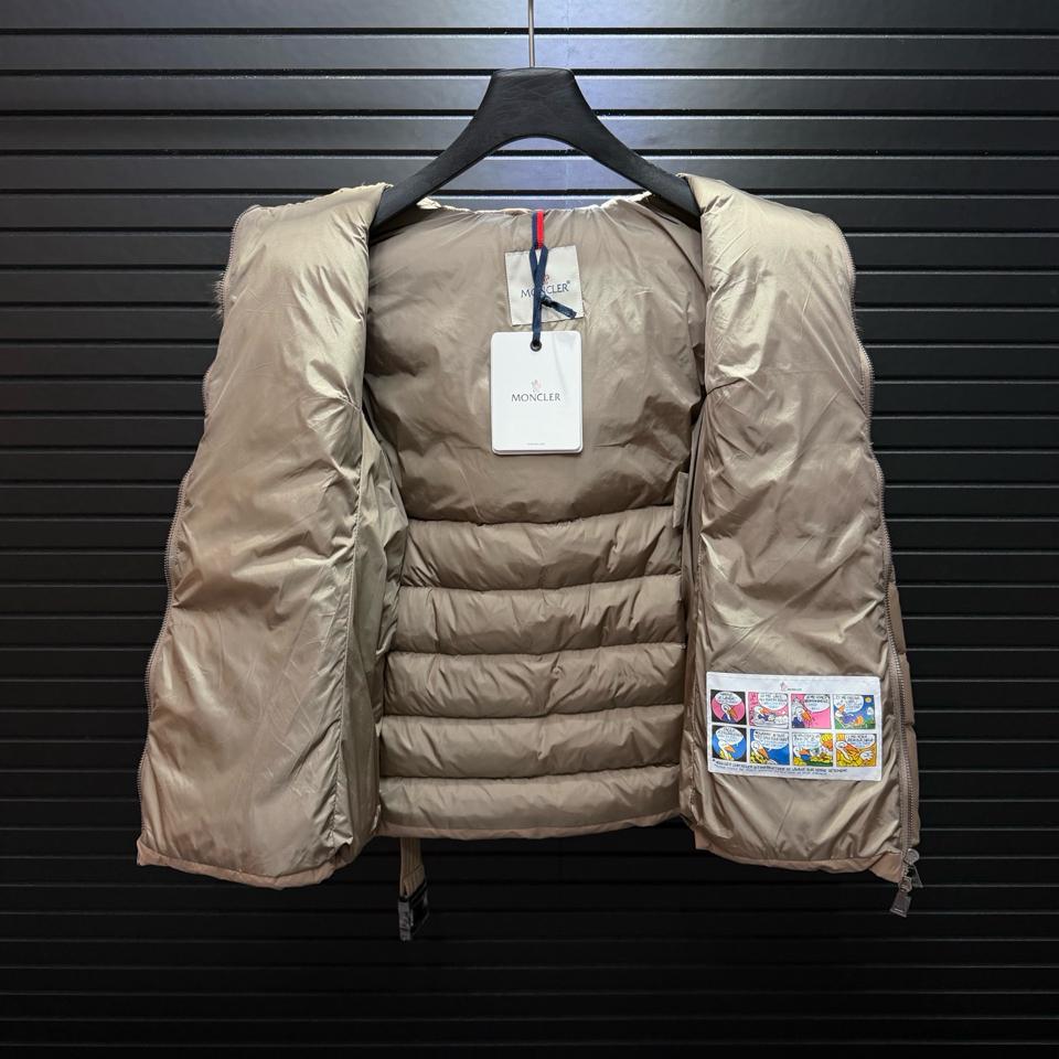 {{.FirstItem.Brand.Name}}({{.FirstItem.Brand.NameKana}})の「{{.FirstItem.Name}}」を使った{{.PostType}}