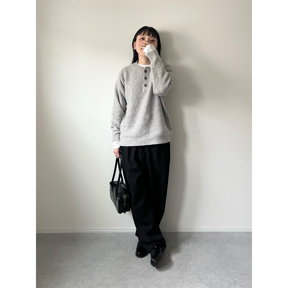{{.FirstItem.Brand.Name}}({{.FirstItem.Brand.NameKana}})の「{{.FirstItem.Name}}」を使った{{.PostType}}