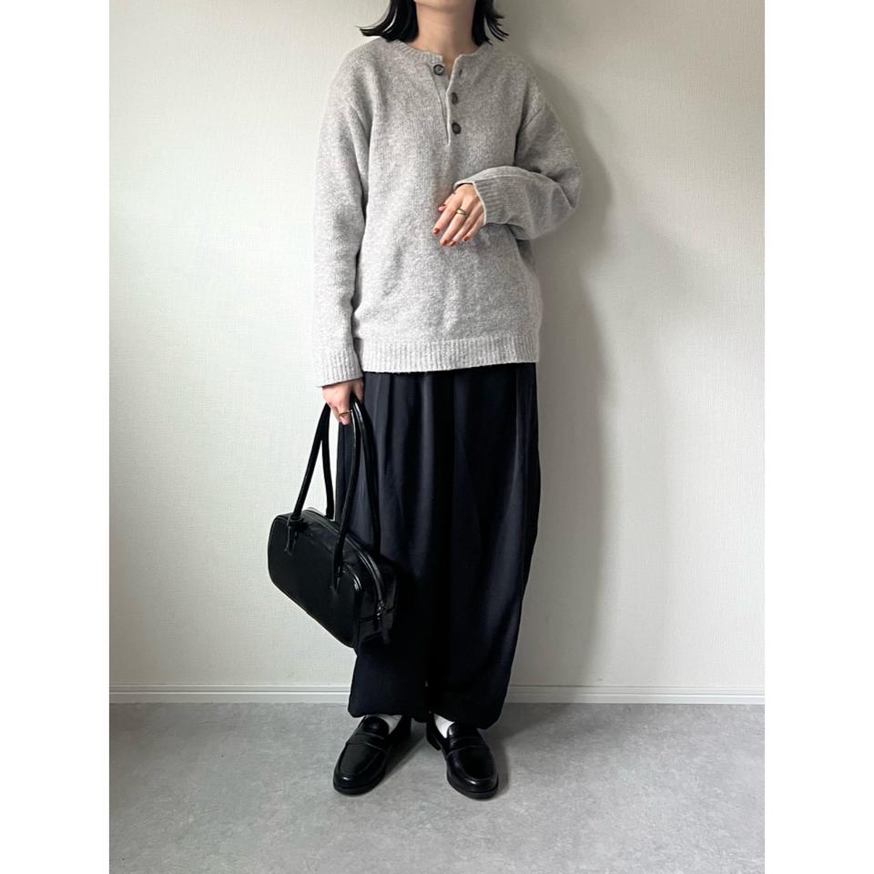 {{.FirstItem.Brand.Name}}({{.FirstItem.Brand.NameKana}})の「{{.FirstItem.Name}}」を使った{{.PostType}}