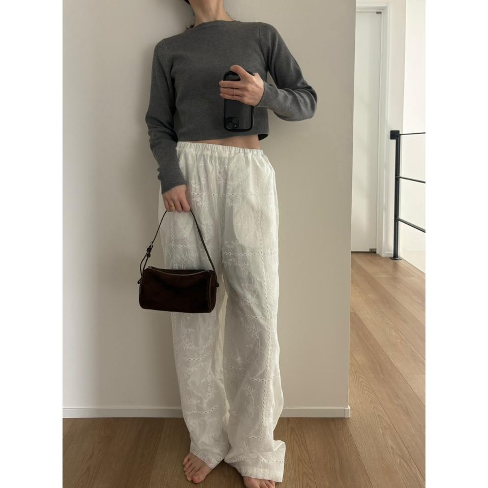 {{.FirstItem.Brand.Name}}({{.FirstItem.Brand.NameKana}})の「{{.FirstItem.Name}}」を使った{{.PostType}}