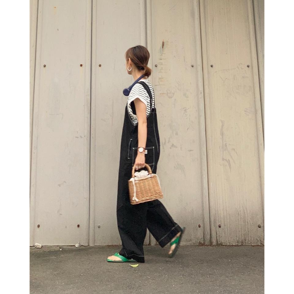 {{.FirstItem.Brand.Name}}({{.FirstItem.Brand.NameKana}})の「{{.FirstItem.Name}}」を使った{{.PostType}}