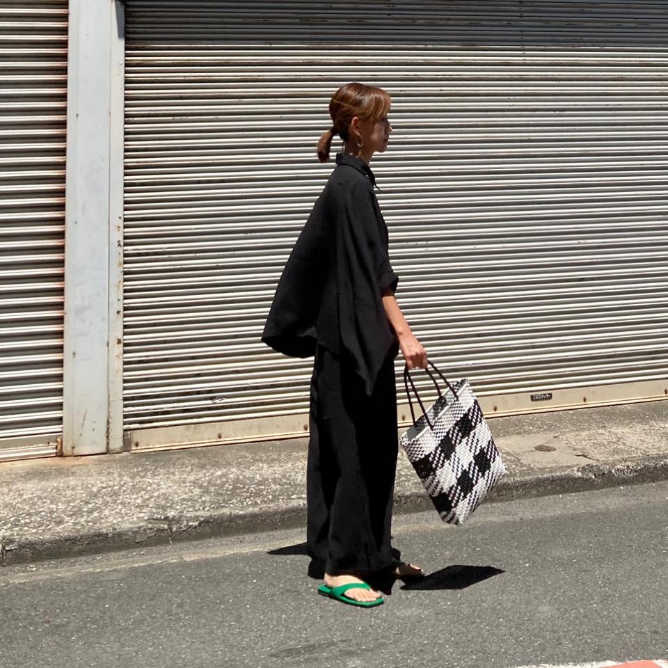 {{.FirstItem.Brand.Name}}({{.FirstItem.Brand.NameKana}})の「{{.FirstItem.Name}}」を使った{{.PostType}}
