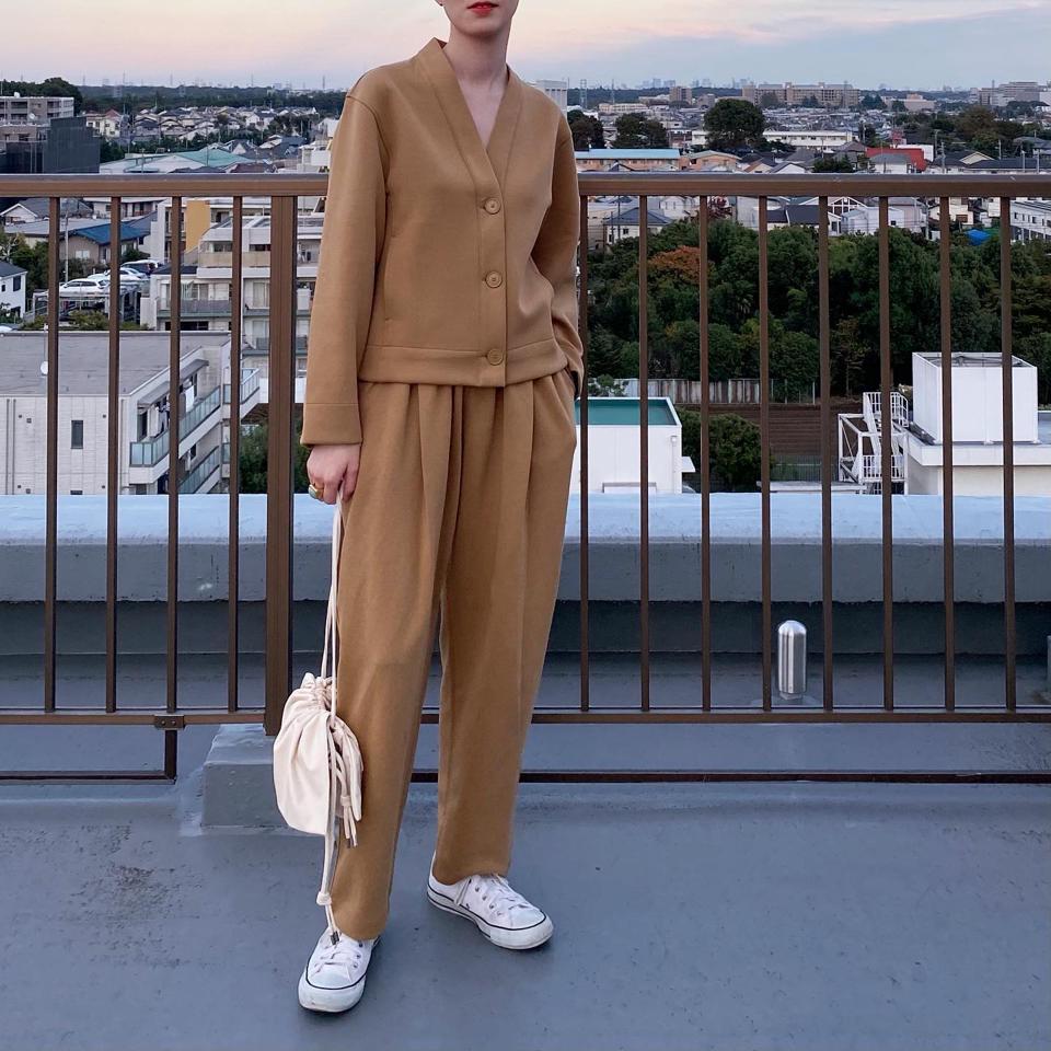 Mar Aya Uniqlo ユニクロ の スウェットvネックカーディガン 長袖 をあわせたコーディネート Parte