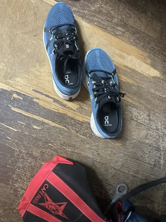 オン On Cloudeclipse クラウドエクリプス メンズ ランニングシューズ